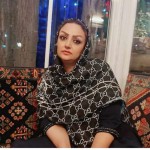 تصویر پروفایل مینا