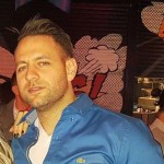 تصویر پروفایل علی