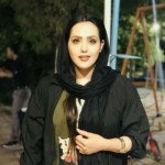 تصویر پروفایل مونا