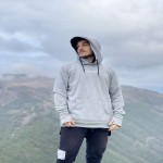 تصویر کاربر با کد 883870