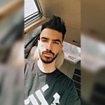 تصویر کاربر با کد 910470