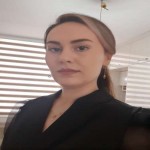 تصویر پروفایل مینا