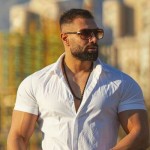 تصویر پروفایل علی