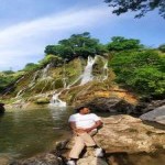 تصویر پروفایل علی