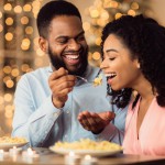 مرکز دوست یابی