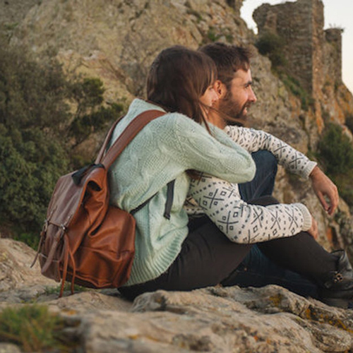 آدرس سایت نازیار هلو