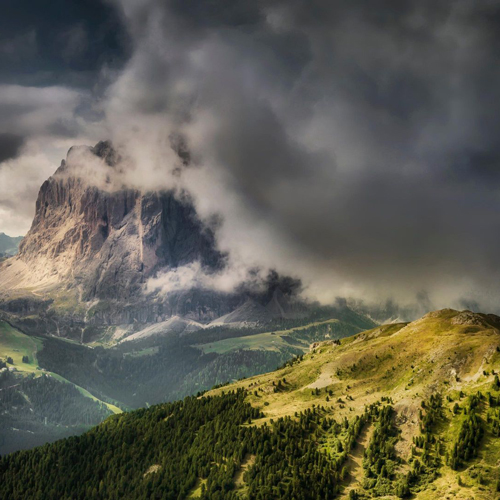 خواندن شعر عاشقانه حافظ معروف