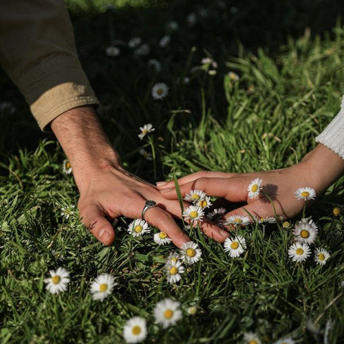 دیدن زن صیغه ای در اصفهان